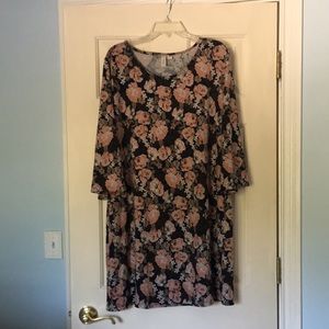 Sweater type long sleeve floral dress